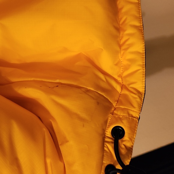 Nautica Men's Puffer Vest - Picture 6 of 7